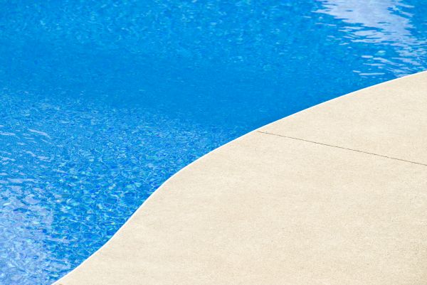 Cost of Pool Deck Construction in Iowa City