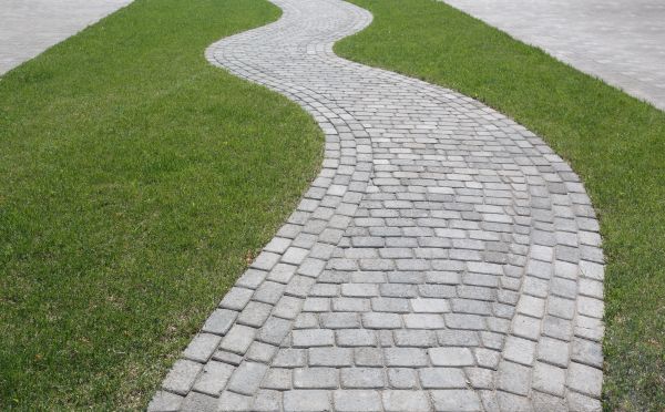 Cost of Walkway Paving in Iowa City