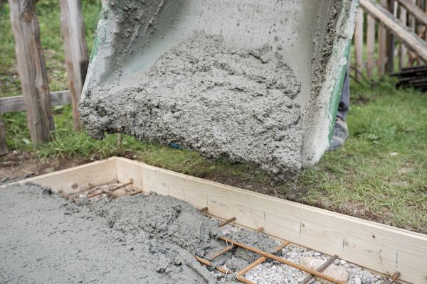 Cost of Yard Concrete Pouring in Iowa City