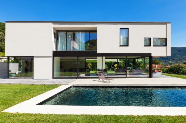 Cost of Poolside Concrete Construction in Iowa City